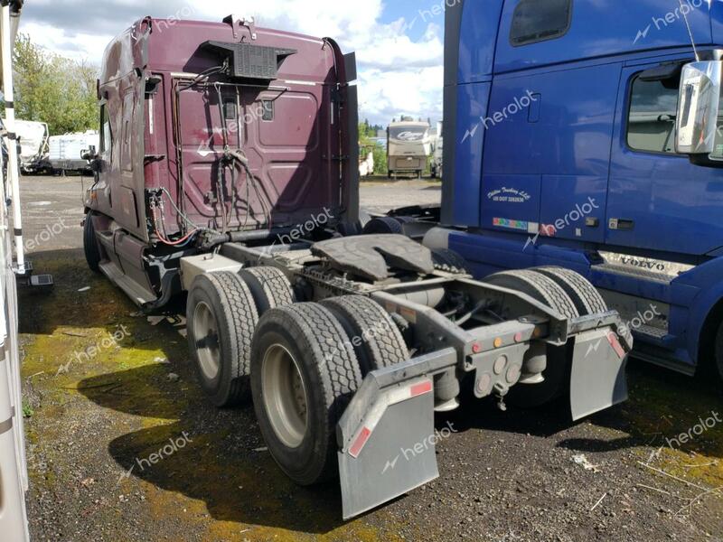 FREIGHTLINER CASCADIA 1 2012 burgundy tractor diesel 1FUJGLDR3CLBE9720 photo #4