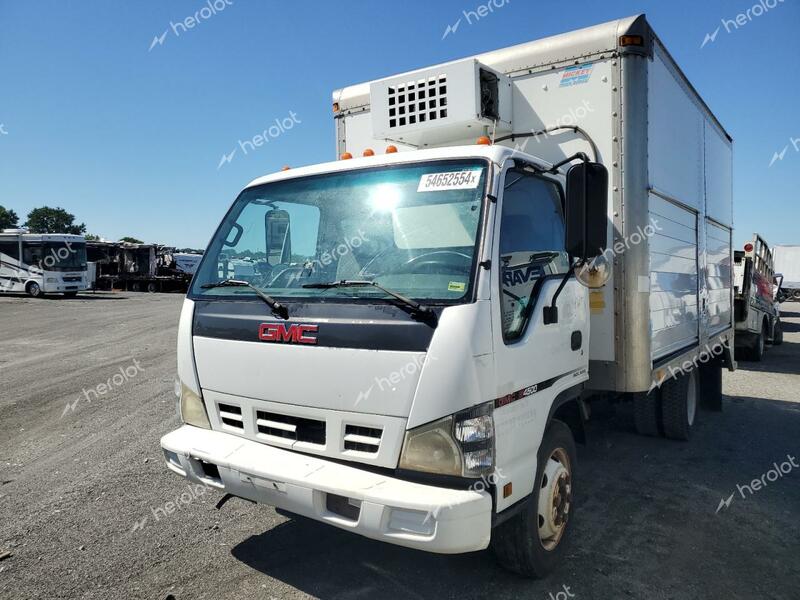 GMC W4500 W450 2007 white tilt cab gas 4KDC4B1UX7J805292 photo #1