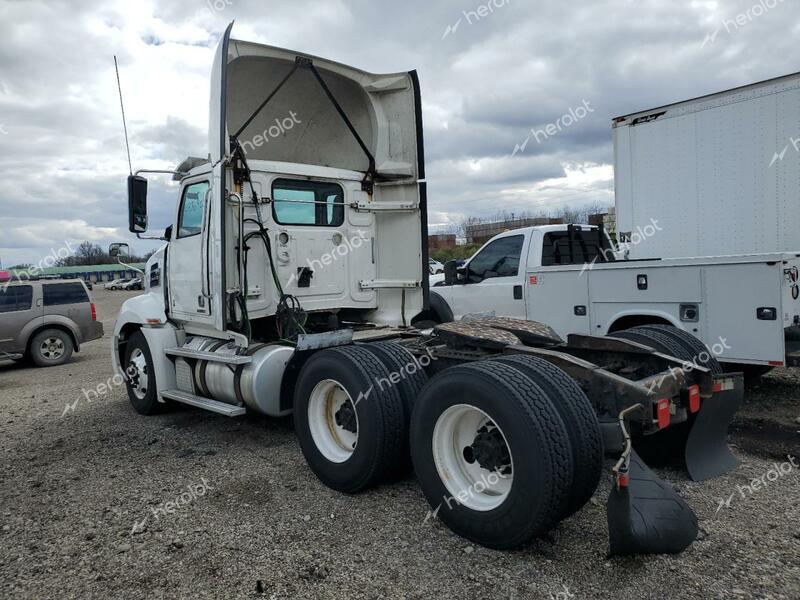 WESTERN STAR/AUTO CAR 5700 XE 2017 white tractor diesel 5KJJBLDRXHLJH6376 photo #4