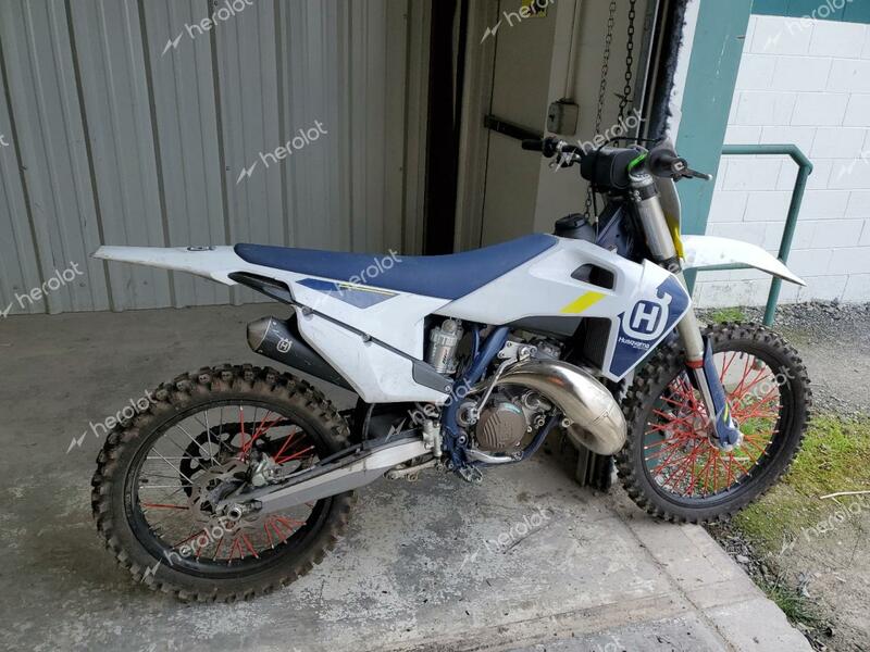 HUSQVARNA TC125 2022 white  x VBKUXH233NM157653 photo #1