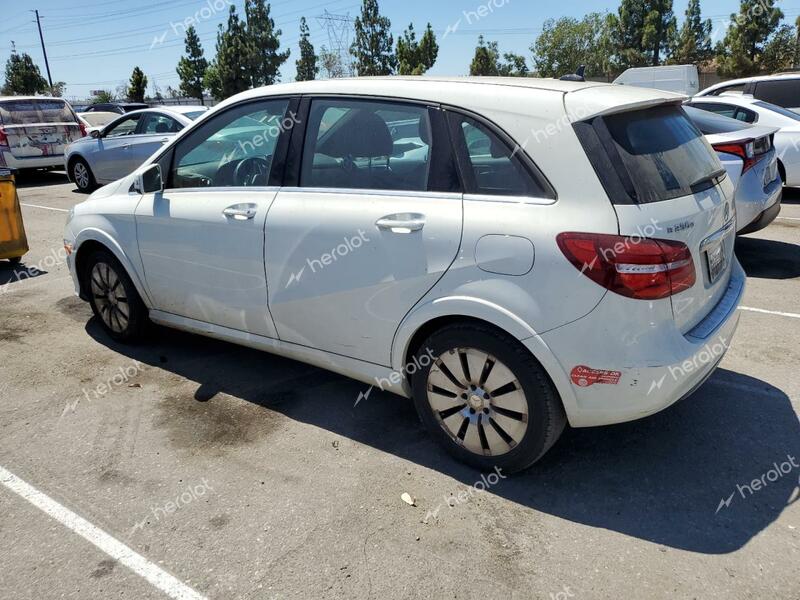 MERCEDES-BENZ B 250E 2016 white hatchbac electric WDDVP9AB2GJ009587 photo #3