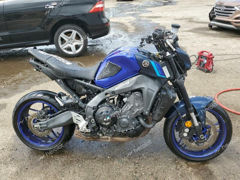 YAMAHA MT09 2022 blue  gas JYARN71E7NA002532 photo #1