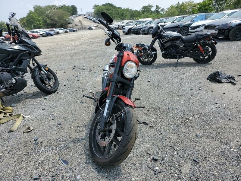 HARLEY-DAVIDSON VRSCDX NIG 2014 red road/str gas 1HD1HHH16EC805319 photo #3