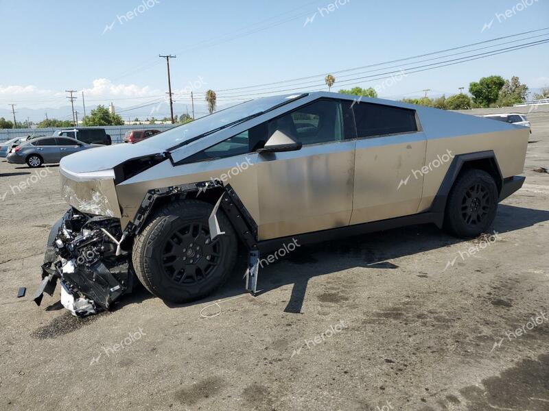 TESLA CYBERTRUCK 2024 silver  electric 7G2CEHEE6RA019467 photo #1