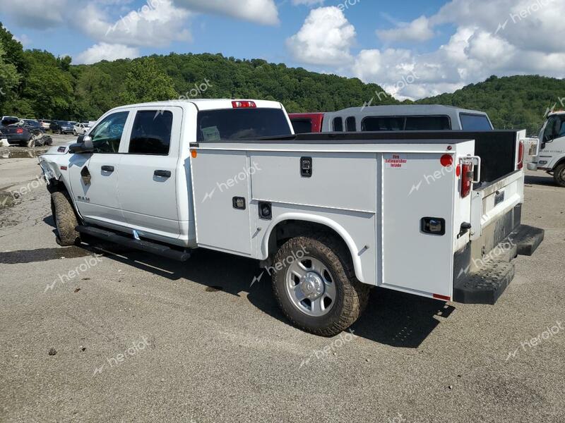 RAM 2500 TRADE 2022 white  gas 3C6UR5HJ8NG298731 photo #3