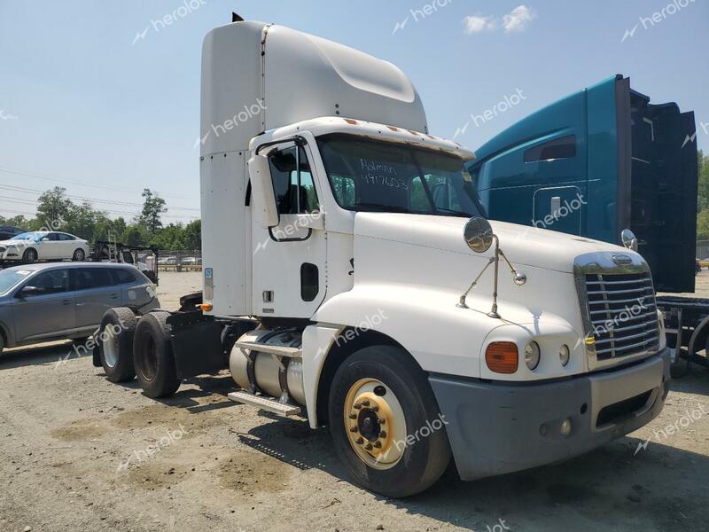 FREIGHTLINER CONVENTION 2009 white tractor diesel 1FUJBBCK89LAF5239 photo #1