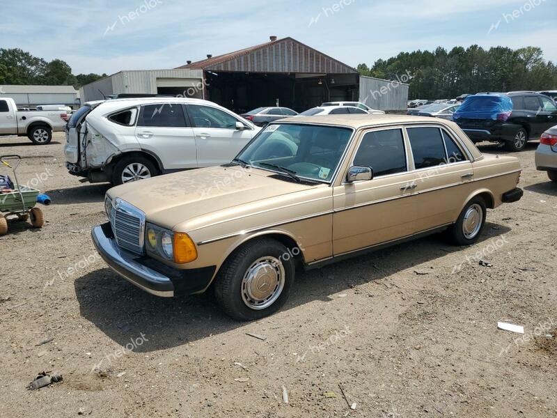 MERCEDES-BENZ 240 D 1982 tan  diesel WDBAB23A3CB291986 photo #1