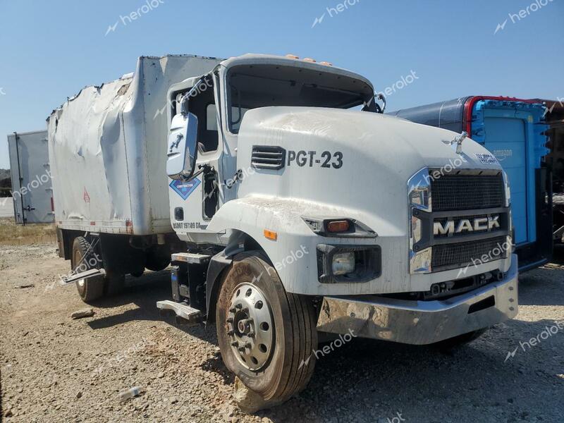 MACK MD 2024 white  diesel 1M2MDBAB3RS074186 photo #1