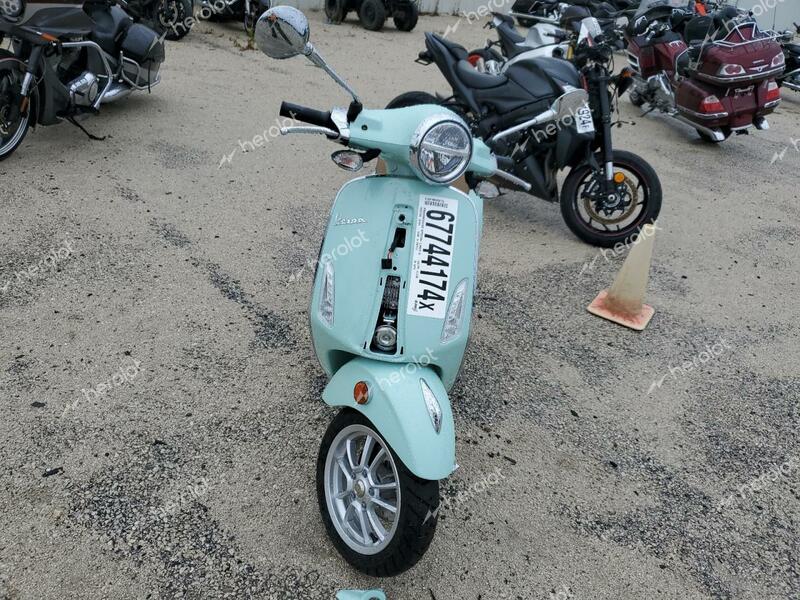 VESPA PRIMAVERA/ 2023 teal  gas ZAPCA06B3P5107574 photo #3