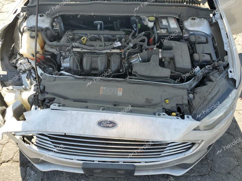 FORD FUSION SE 2019 white  gas 3FA6P0H75KR243299 photo #4