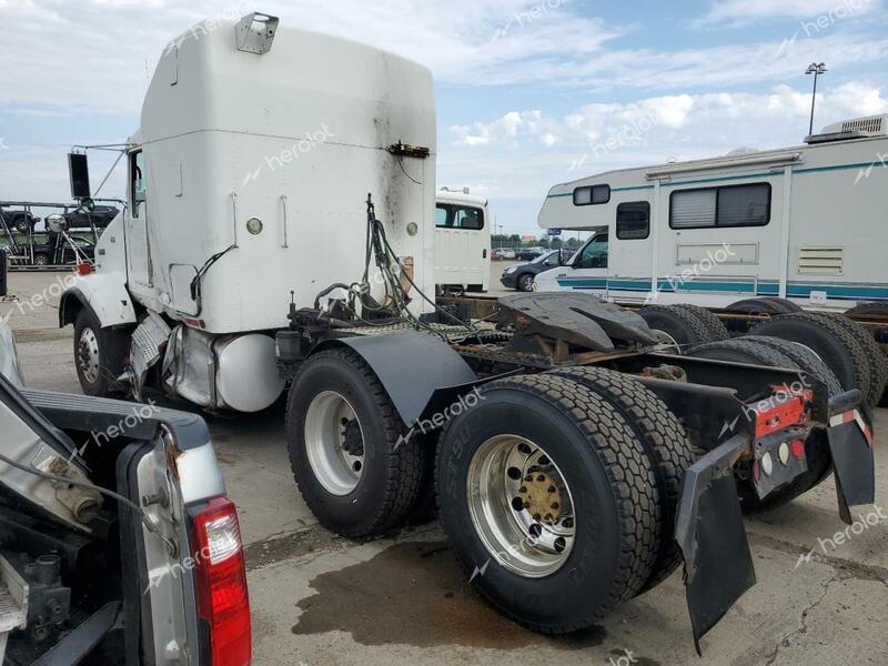 KENWORTH T800 2007 white  diesel 1XKDDB0X47J214075 photo #4