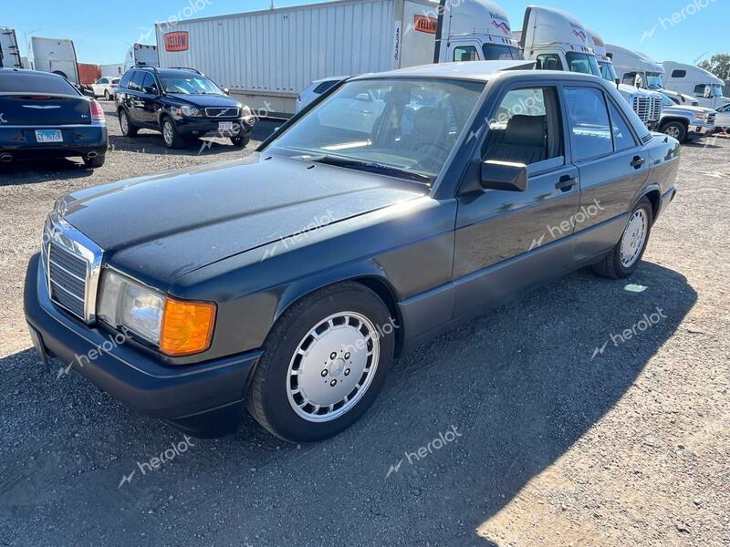 MERCEDES-BENZ 190 E 2.3 1992 gray sedan 4d gas WDBDA28D0NF898619 photo #3