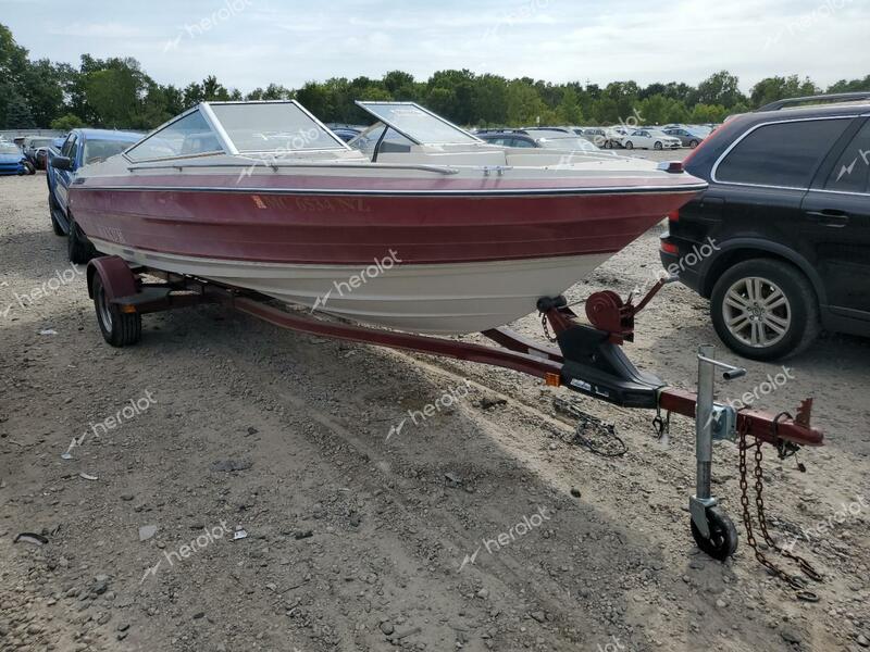 MAXU BOAT 1990 red   USKB84MDA090 photo #1