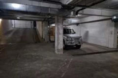 Право требования к Хвостиковой Кристине Ивановне в виде передачи Нежилого помещения, этаж расположения: -1, Машиноместо в паркинге Площадь 18,2 кв.м.