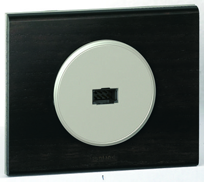 Купить Legrand Celiane Венге Рамка 1-я (2 мод) 069201