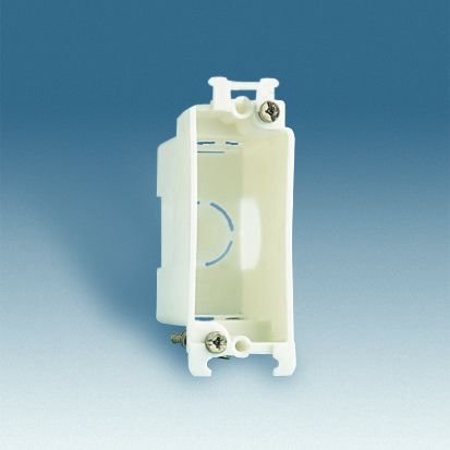 Simon 27 Коробка установочная узкая для 27614-31, 27624-31 27714-31