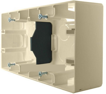 Купить Legrand Etika Слоновая кость Коробка накладкая монтаж 2-ая 672540