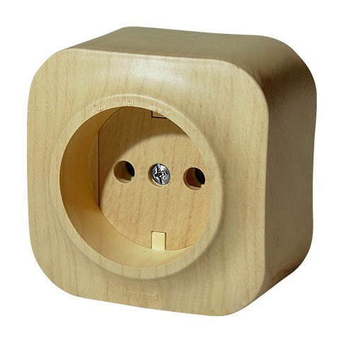 Купить Legrand Quteo Сосна Розетка б/з 782270