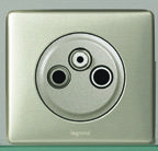 Купить Legrand Celiane Мех TV-FM-SAT розетка единственная 2 мод 067388