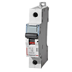 Купить Legrand DX3-E Автоматический выключатель 1P 16А (В) 6000/6kA 407207