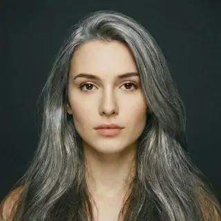 Серебристый