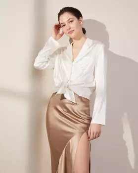 Блуза на пуговицах