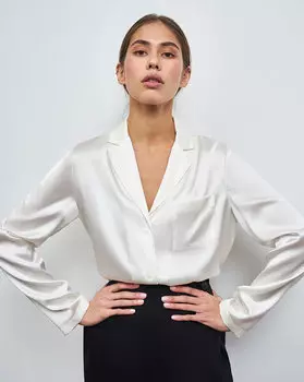 Блуза на пуговицах из шёлка