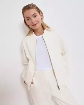 Бомбер из трикотажа