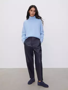 Брюки-бананы из кожи