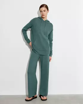 Брюки из трикотажа