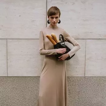 Платье макси с рельефами