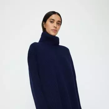 Свитер из шерсти мериноса