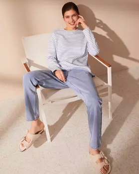 Футболка в широкую полоску