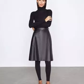 Юбка кожаная с карманами