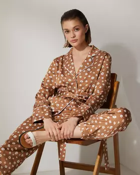 Костюм: рубашка и брюки