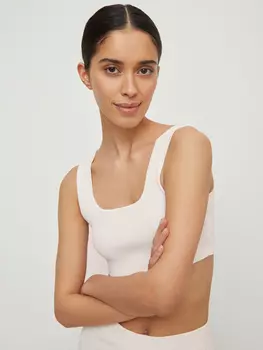 Кроп-топ вязаный