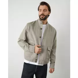 Куртка с накладными карманами M