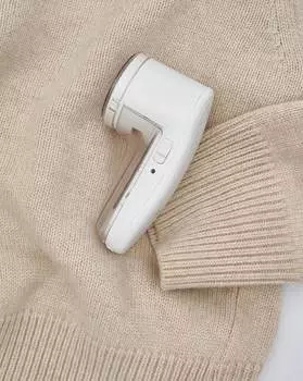 Машинка для удаления катышек