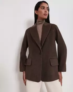 Объемный жакет