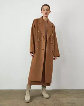 Пальто двубортное, на поясе L