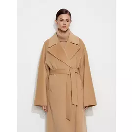 Пальто с поясом