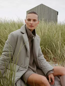 Пальто утепленное с поясом