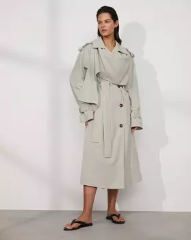 Плащ с драпировкой