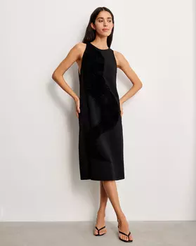 Платье с декором