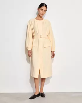 Платье со сборкой на горловине