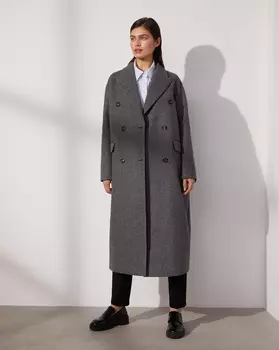 Прямое двубортное пальто