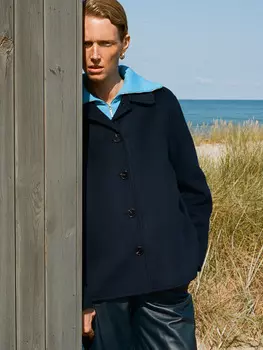 Прямое пальто-жакет