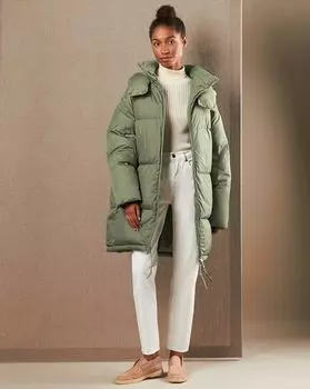 Пуховик удлиненный c капюшоном L