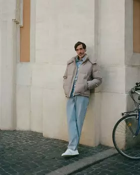 Пуховик из шерсти