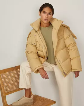 Пуховик объемный